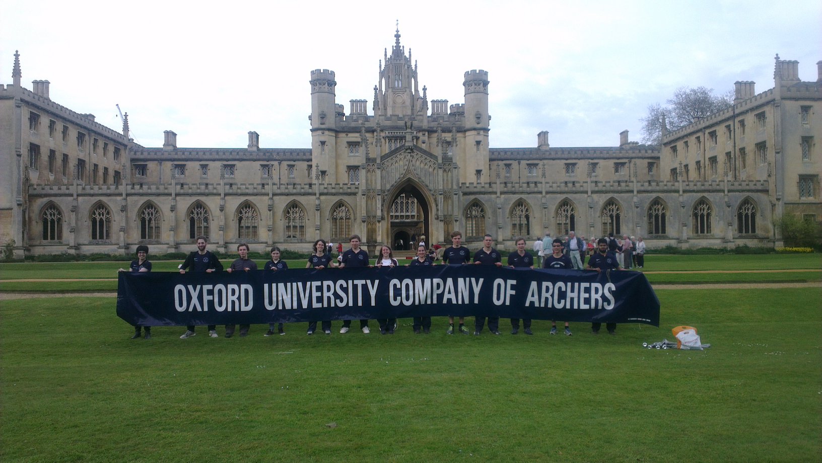 Universal english. Оксфордский университет (University of Oxford), Великобритания. Оксфорд университет факультеты. Оксфорд университет юридический Факультет. Местоположение Оксфорда университет.